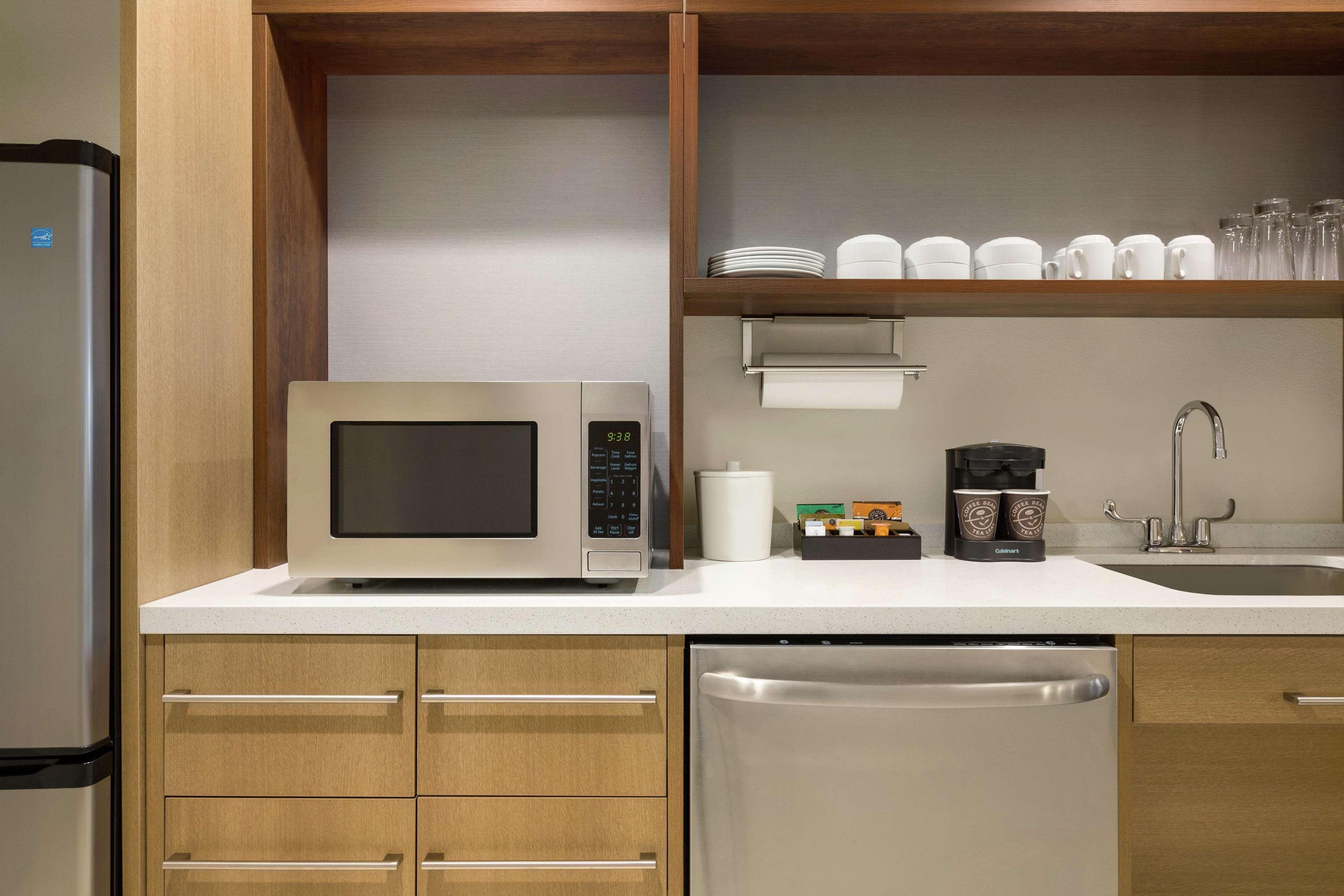 Home2 Suites By Hilton Frederick Buitenkant foto