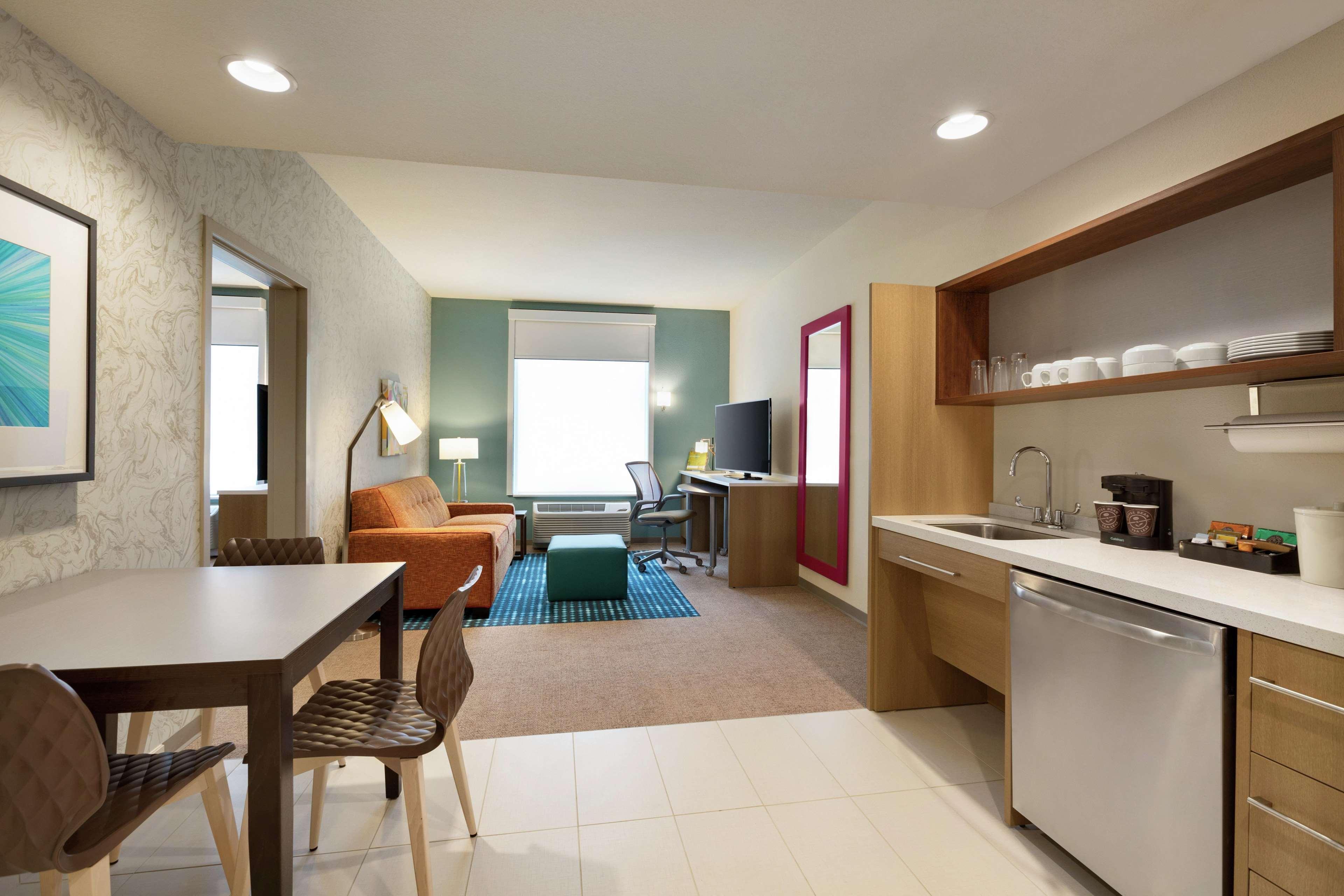 Home2 Suites By Hilton Frederick Buitenkant foto