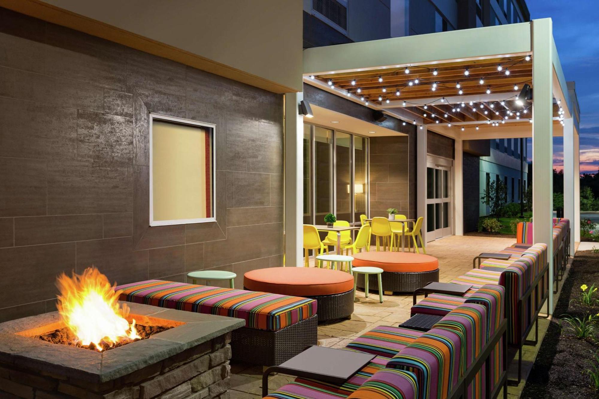 Home2 Suites By Hilton Frederick Buitenkant foto