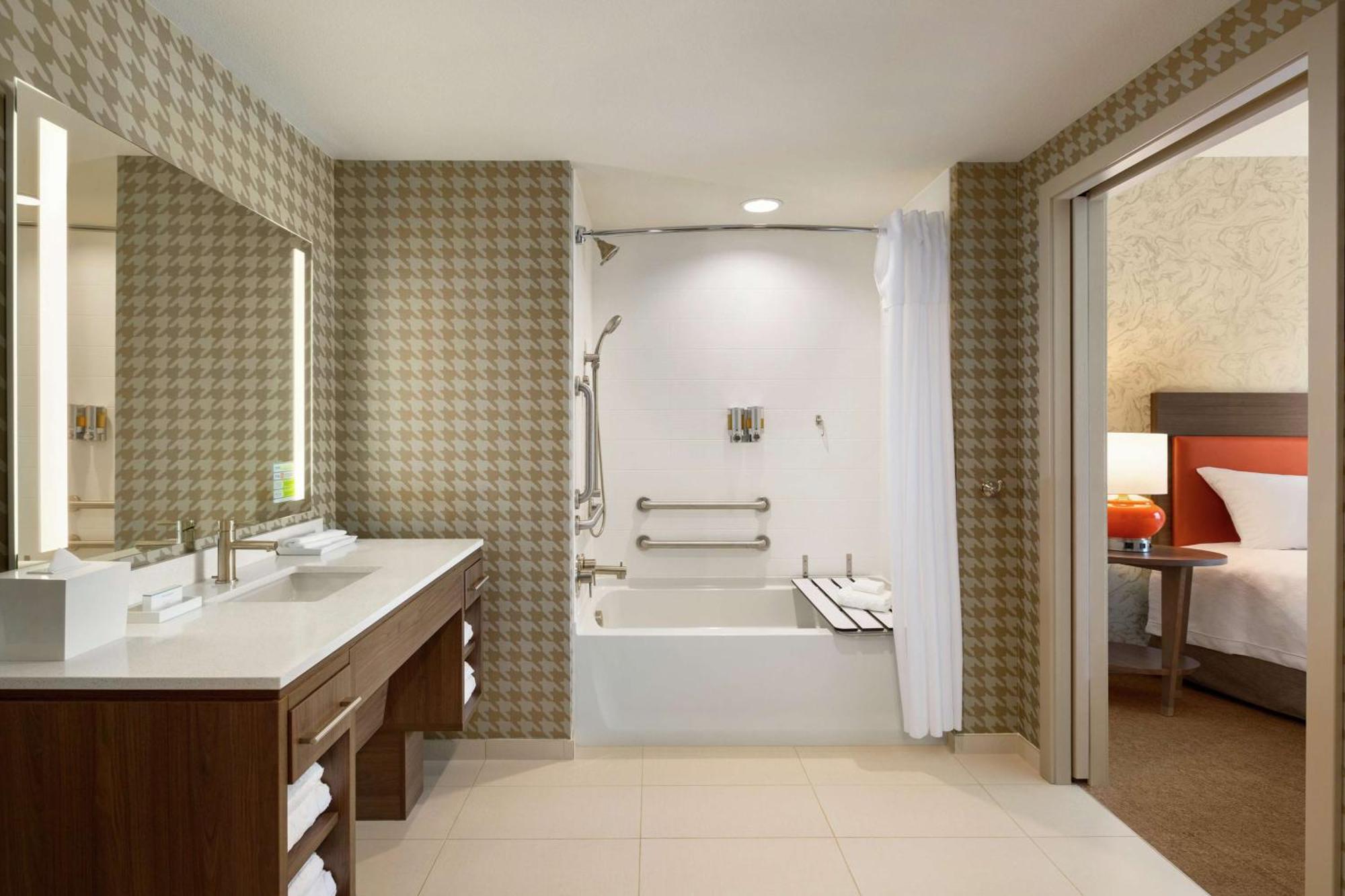 Home2 Suites By Hilton Frederick Buitenkant foto