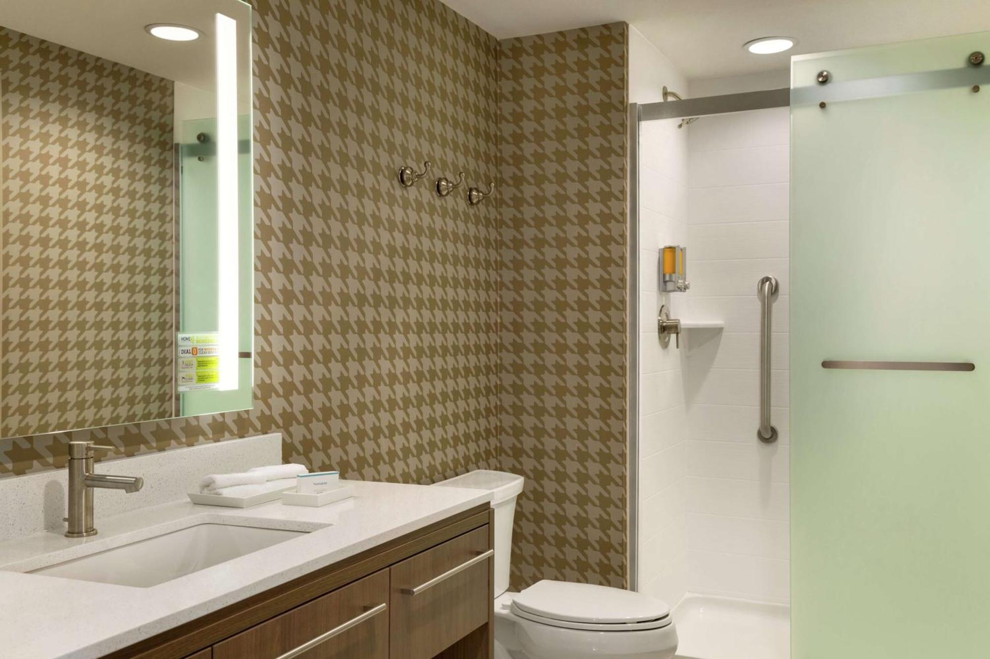 Home2 Suites By Hilton Frederick Buitenkant foto